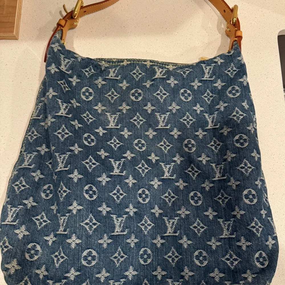 Louis Vuitton Monogram Denim Shoulder Bag with Tan Accents - Picture 3 of 3